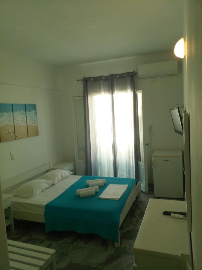 Siren Rooms And Apartments Paros ภายนอก รูปภาพ