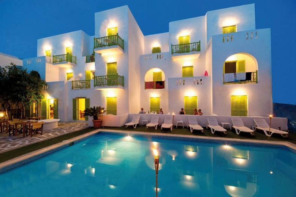 Siren Rooms And Apartments Paros ภายนอก รูปภาพ