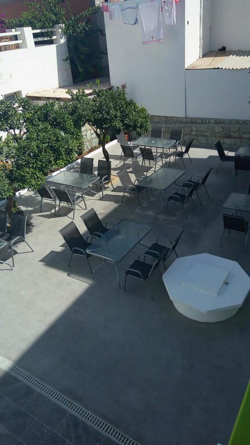 Siren Rooms And Apartments Paros ภายนอก รูปภาพ