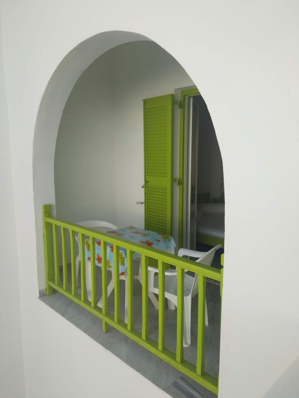 Siren Rooms And Apartments Paros ภายนอก รูปภาพ