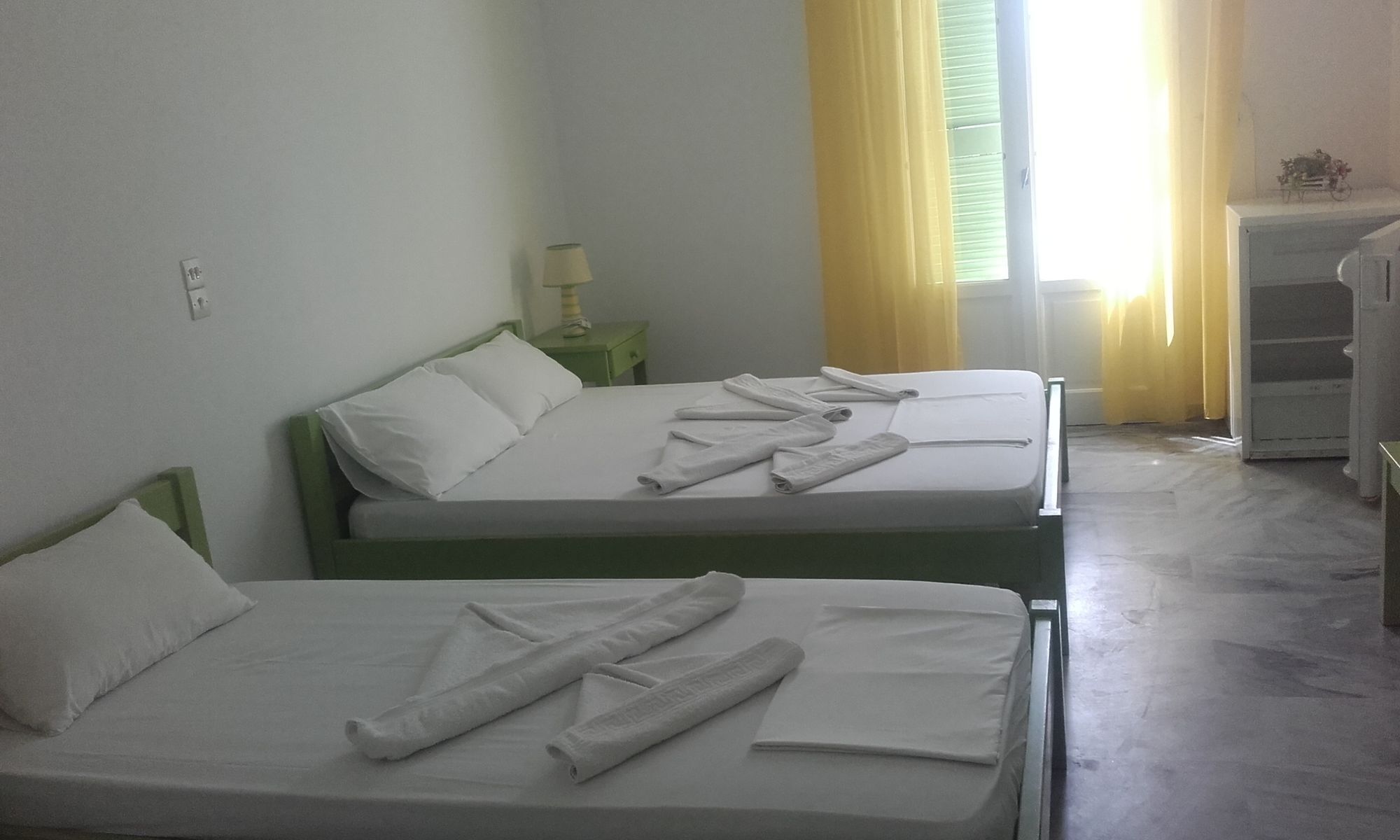 Siren Rooms And Apartments Paros ภายนอก รูปภาพ